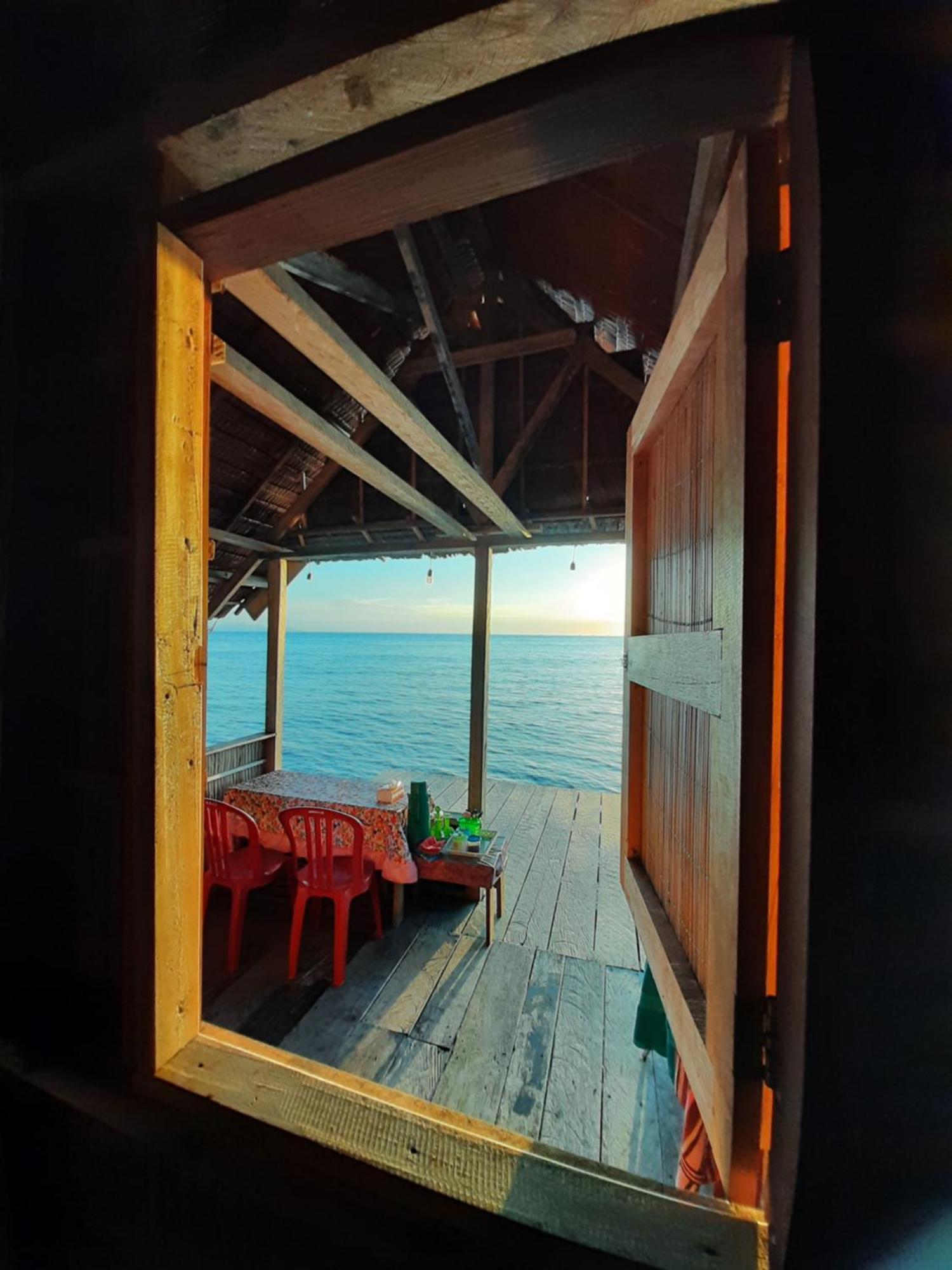 Nyanse Homestay - Raja Ampat Besir Buitenkant foto