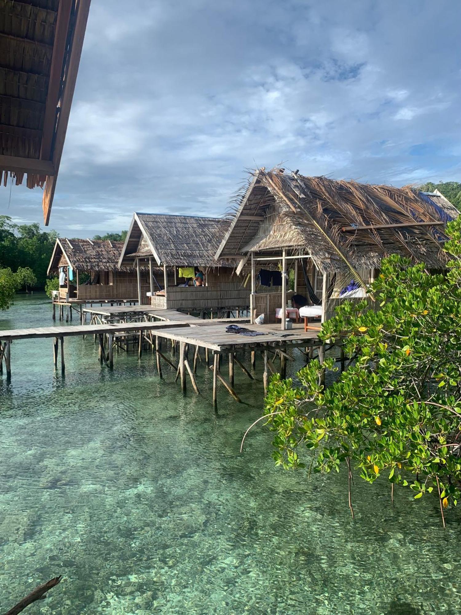 Nyanse Homestay - Raja Ampat Besir Buitenkant foto